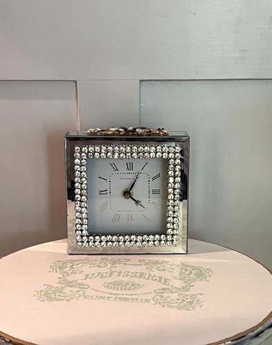 Square mirrored glass mantel - square,