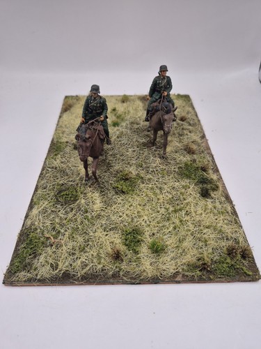Diorama advance across - ,