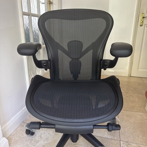 Herman miller aeron chair size - miller,