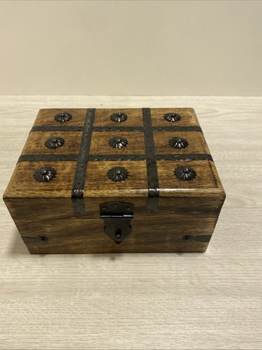 Ajuny wooden handcrafted - ajuny,
