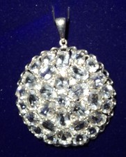 925 Sterling Silver Petalite 16.8cts pendant, fab sparkly item, authenticated