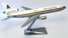 Douglas DC-10 Mexicana de Aviación Vintage wooster Collectors Model Scale 1:250