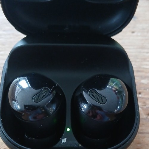 Samsung galaxy buds live - samsung,