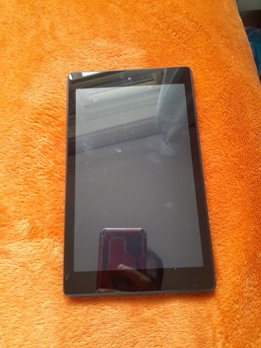 Amazon fire tablet - 8, 7th