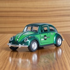 1:36 Retro Green Beetle Alloy