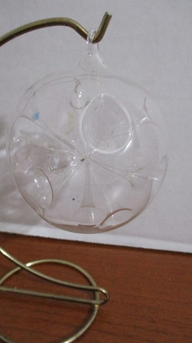 Unusual blown glass - unusual, 3"