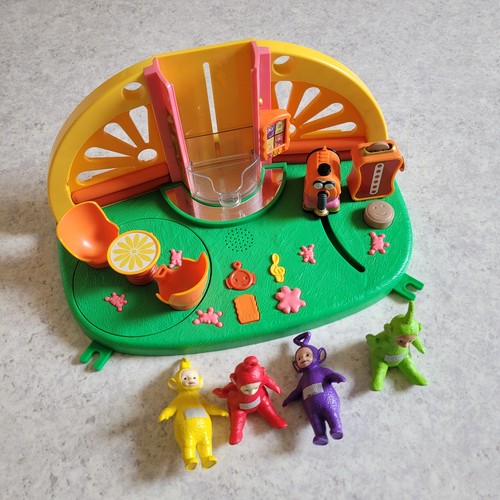 Teletubbies sound super - teletubbies, dome