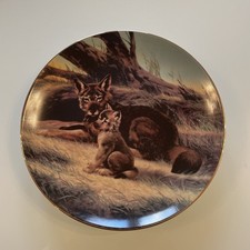 WS George Plate ‘Red Wolf’