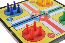 MEDIUM  MAGNETIC TRAVEL LUDO GAME FAMILY TRADITIONAL GAME GIFT CHRITSMAS 18x18cm