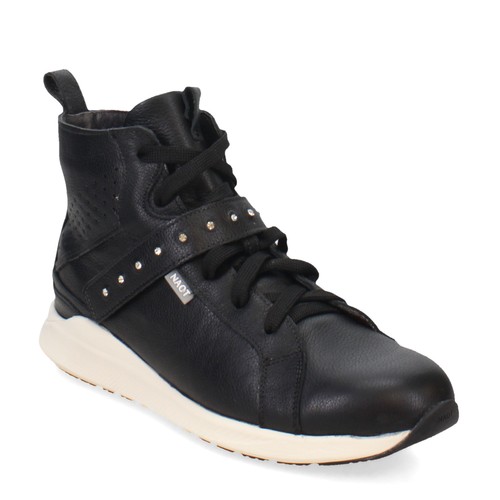 Women naot oxygen boot - oxygen,