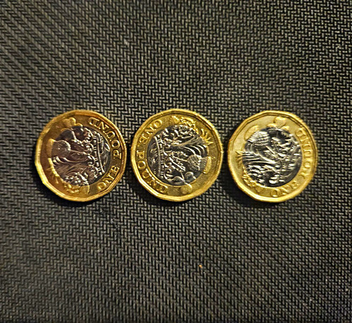 Pound coins year - pound, 2022