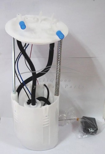 New fuel pump - 1760a221, for
