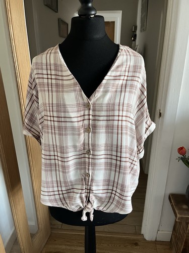 Beige checked blouse - beige,