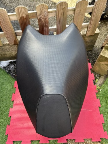 Yamaha aerox 2019 seat - 4t,