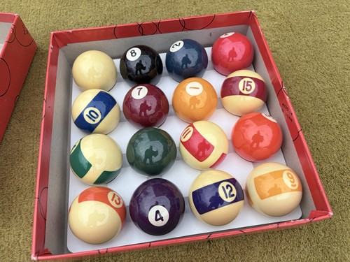 Aramith pool balls - pool,