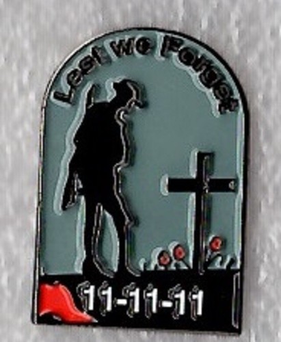Soldier graveside pin - soldier, at