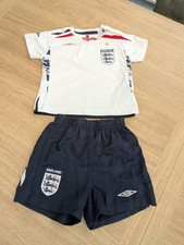 Vintage 2008 England Home Football Kit (no socks) Umbro Age 12-18 Mths Infants