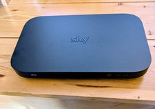 Sky ES130 1TB. Q Box Satellite