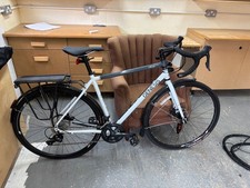 Great condition, barely used: genesis croix de fer 10 2018