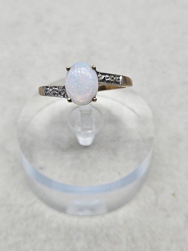9kt ethiopian opal diamond - opal, &