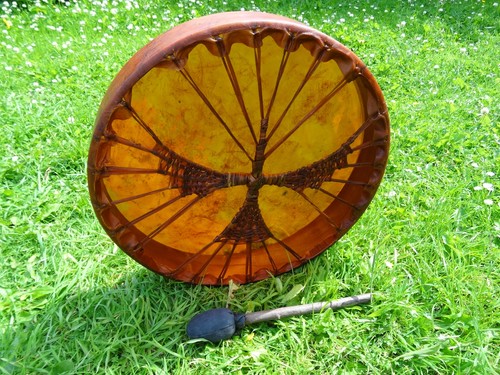 Ochre buffalo hide round - buffalo,