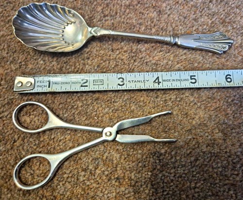 Vintage silver tone scissor - vintage,