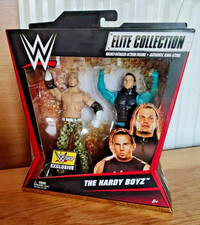 Share WWE SHOP EXCLUSIVE ELITE