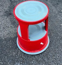 HEAVY DUTY MATAL STEP STOOL SUPASTEP KICK IN Red COLOUR 150 Kg