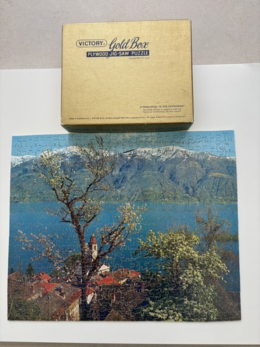 Victory gold box wooden - victory,