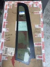 Hitachi 4635164 Excavator Upper Door Cab Glass