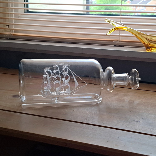 Clear glass decanter with - glass,