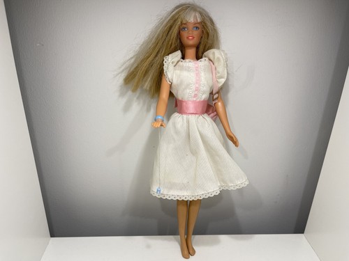 Barbie doll mattel collector - doll,