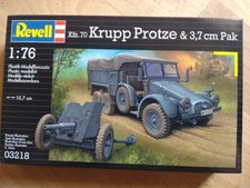 REVELL - 1/76 - MILITARY