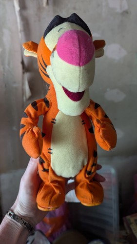Disney tigger 1998 - tigger,