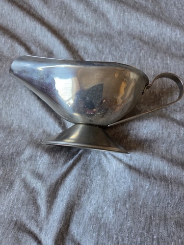 Vintage stainless steel gravy - ,