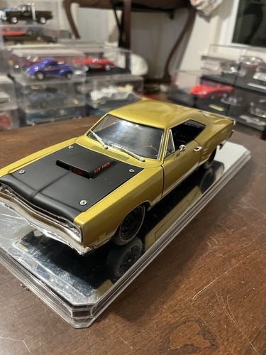 Ertl dodge charger 1 - charger, r/t