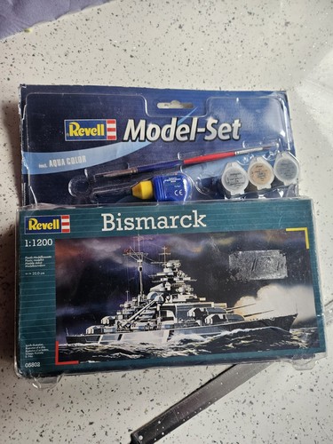 Revell model set bismarck - model,