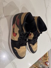 Nike Air Jordan 1 Mid SE