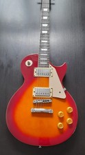 LP STYLE ELECTRIC GUITAR