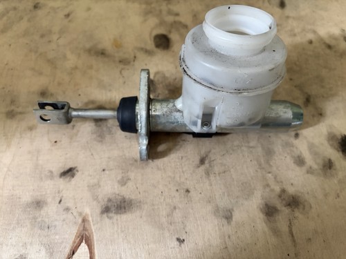 Lockheed master cylinder - cylinder, /