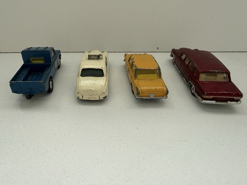 Corgi toys land rover - land, fiat