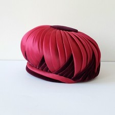 VINTAGE TRIKKI BY EDNA WALLACE