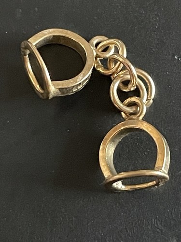 9ct 375 yellow gold horse - 375,