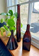 SET OF 3 DECORATIVE CLEAR  BROWN GLASS BOTTLES Single Stem Flower Vases VGC