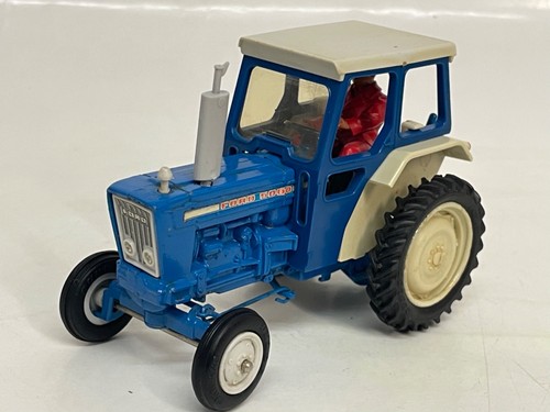 Scale britains 9527 ford - 1/32,