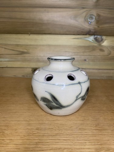 Vintage nympton pottery - (np),
