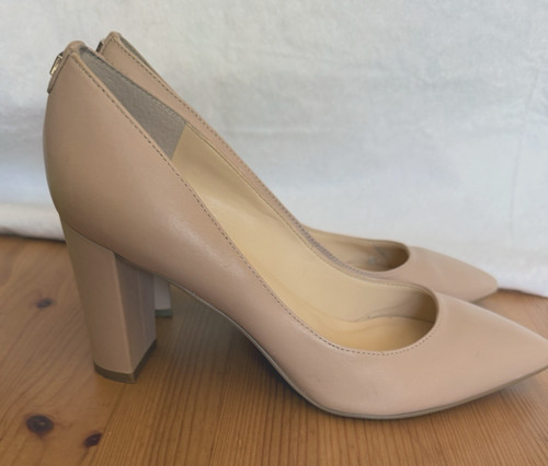 Ivanka trump shoes - pointed, toe