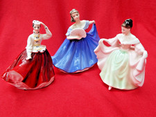 ROYAL DOULTON 3 Small