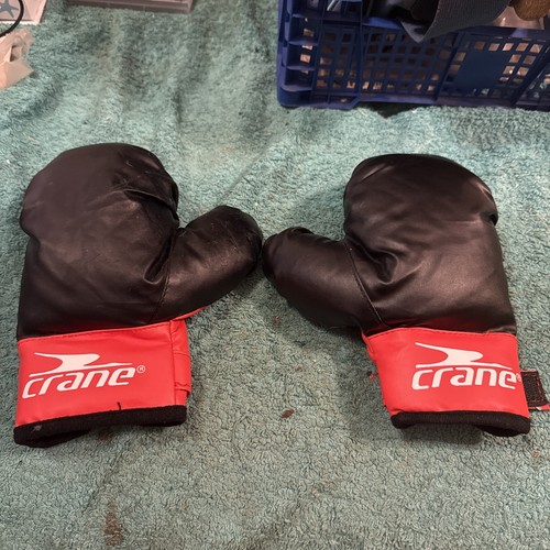 Boxing job lot crane gloves - job,