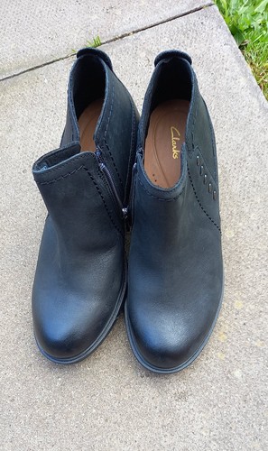 Clarks ankle boots wide fit - boots,